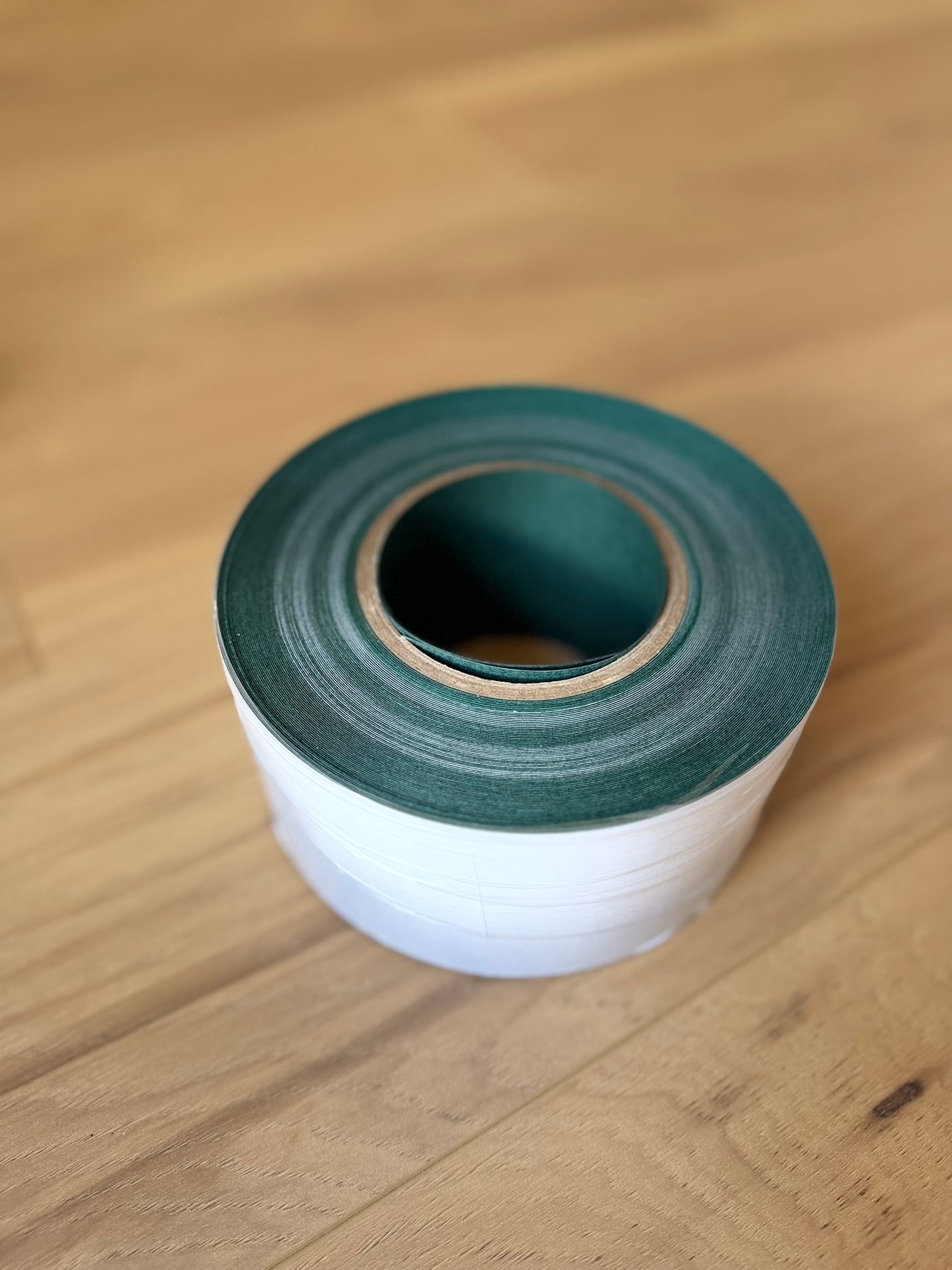 CGA1003100FTD Adhesive Fish Paper Roll 3in. x 100ft.(Dark)